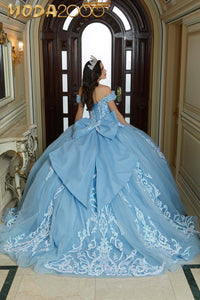 M2K89484 | Iridescent Patterned Sequin and Three-Dimensional Floral Quinceañera Dress