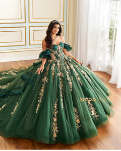 Quinceanera Dresses Tagged "Emerald and Gold" Moda 2000 LLC Quinceanera Dresses Tagged "Emerald and Gold" Moda 2000 LLC