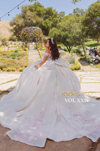 VOL XXIV - IVORY