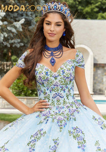 M2K89405 | Contrasting Floral Embroidered Quinceañera Dress