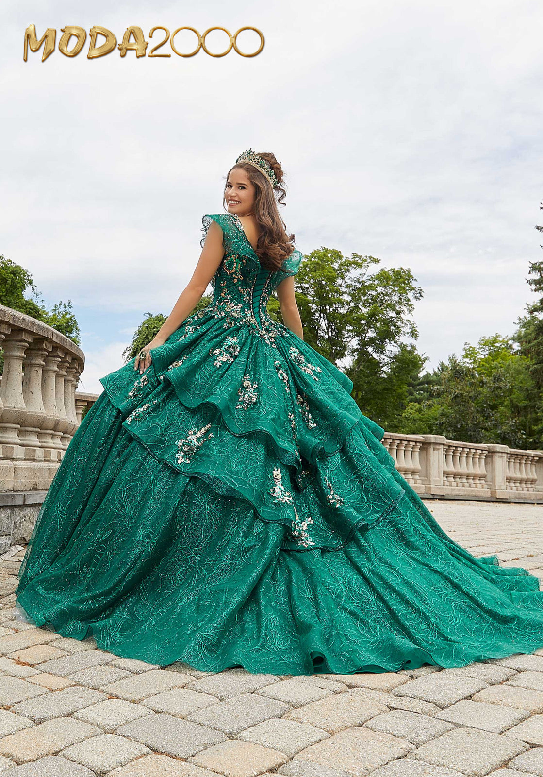 シンデレラ　ドレス M2K89455| Shimmering ball gown in patterned glitter tulle