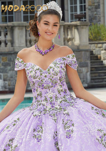 M2K89405 | Contrasting Floral Embroidered Quinceañera Dress
